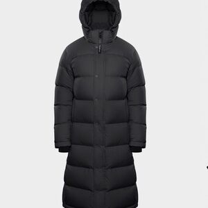 Aritzia Atma Super Puff Long